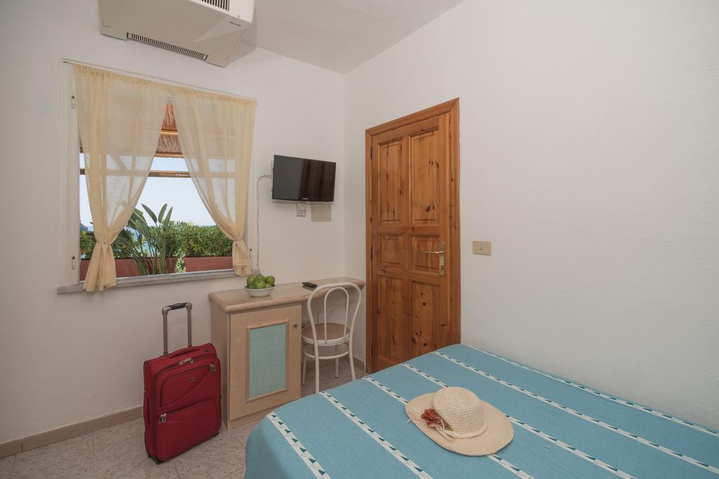 Forio di Ischia Hotel Casa Del Sole חדר תמונה